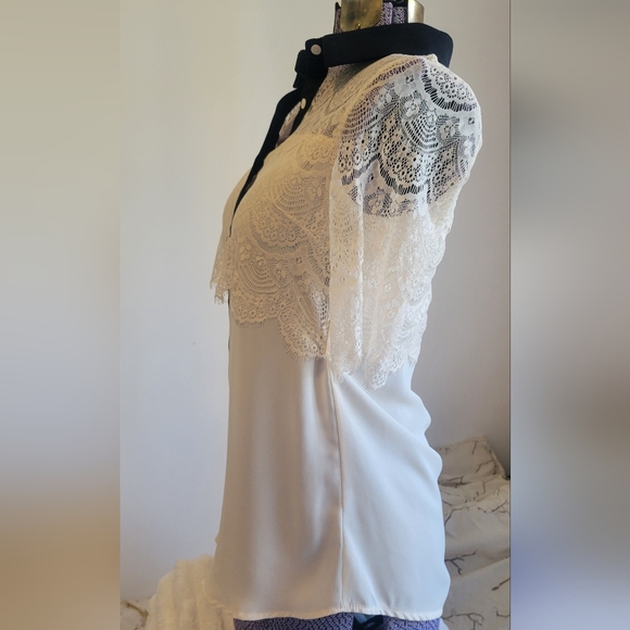 Lace top - Picture 5 of 6